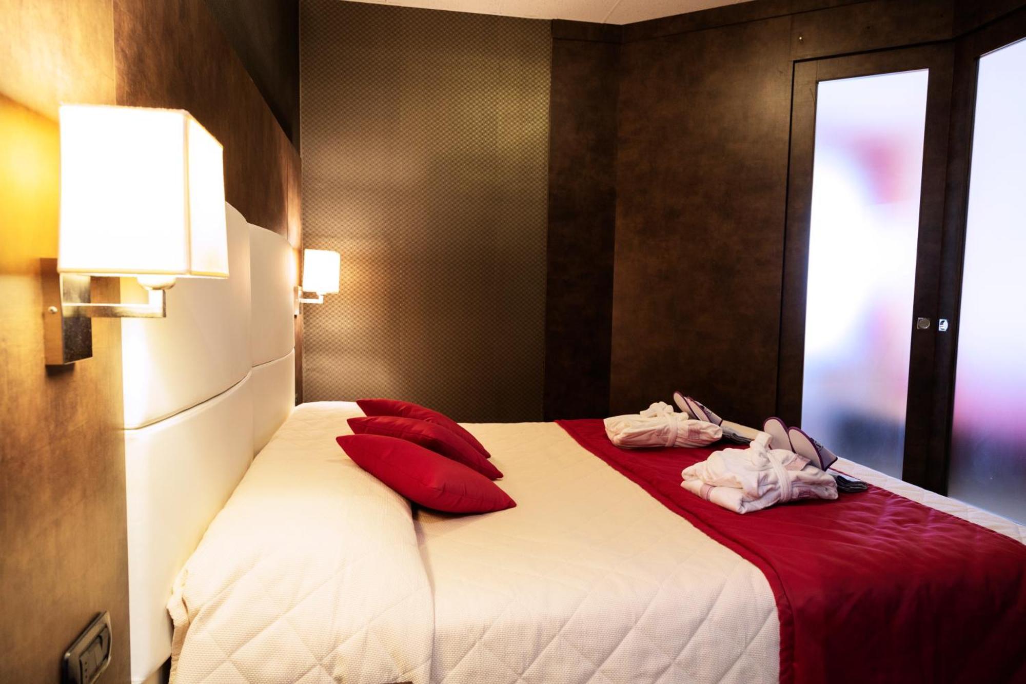 Jr Hotels Bologna Amadeus — Photos 3